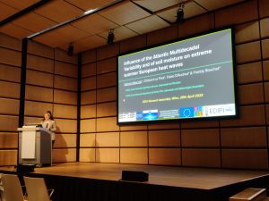 ESR 3 makes an oral presentation at EGU23