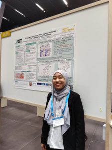 ESR 12 presents her poster at EGU23